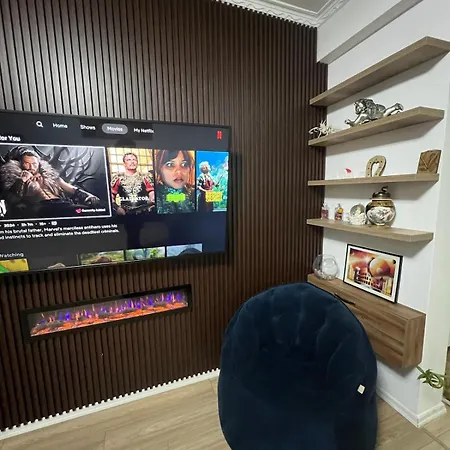 Lake Apartment Apartman Tirana