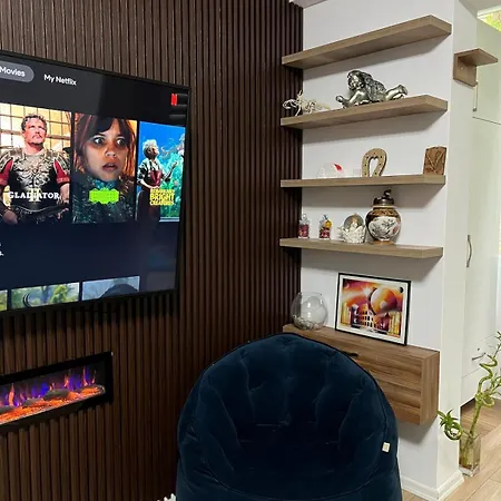 Lake Apartment Apartman Tirana