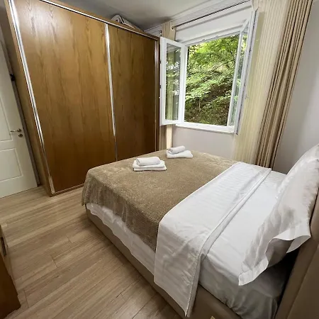 Lake Apartment Apartman